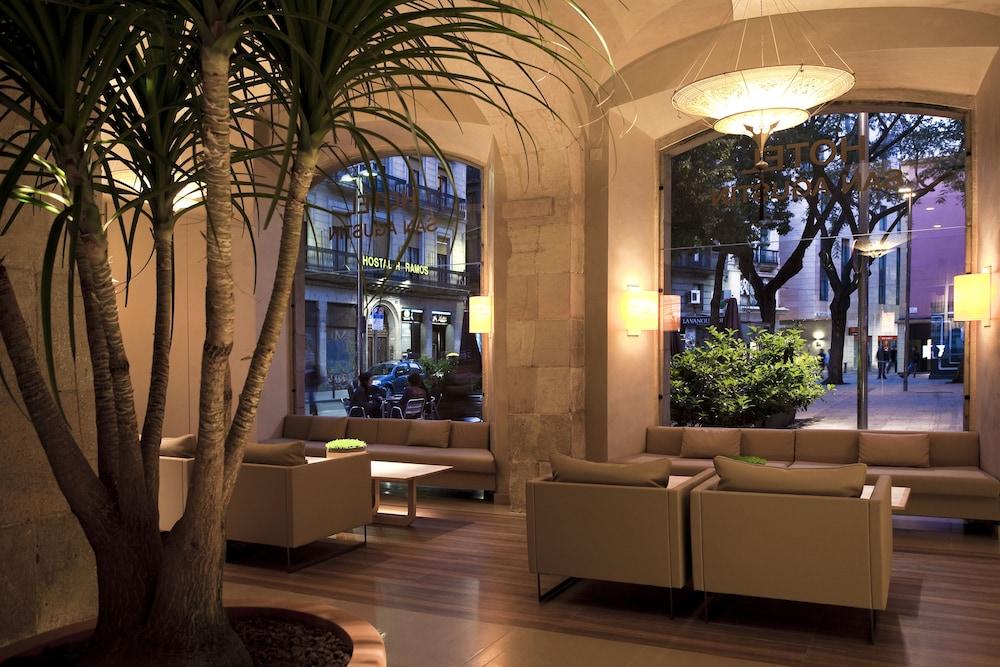 Hotel Sant Agusti Barcelona Exterior photo